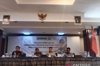 Bawaslu Agam temukan 13.762 surat suara rusak