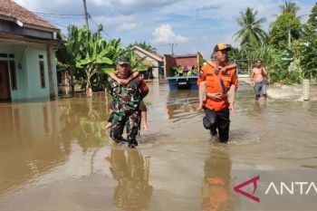 BPBD dirikan dapur umum di desa terdampak banjir di Muba