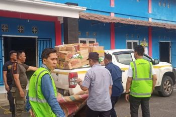 PTBA kirim bahan makanan bantu warga terdampak banjir Sumsel