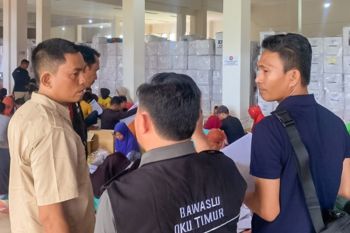 Bawaslu Sumsel temukan 30.337 surat suara pemilu berkondisi rusak