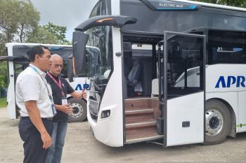 Komitmen pengurangan emisi karbon, RAPP tambah penggunaan bus listrik