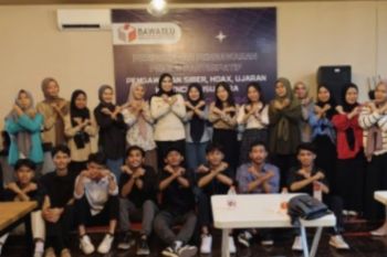 Bawaslu Sulbar mengajak mahasiswa lawan politik SARA