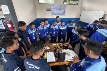 PLN UIP Nusra tuntaskan pelatihan konversi molis untuk SMK Manggarai