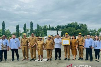 Ombudsman RI beri penghargaan layanan publik ke Pemkab Jayapura