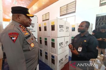 Kapolda Papua tinjau gudang logistik pemilu Sentani dan Jayapura