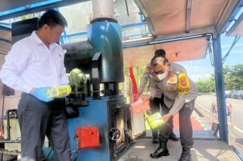 Polda Kepri ungkap sebanyak 10,4 kilogram jenis sabu