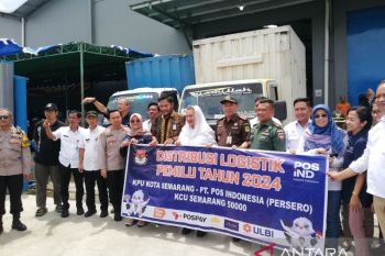 KPU Kota Semarang mulai distribusikan logistik pemilu ke  kecamatan