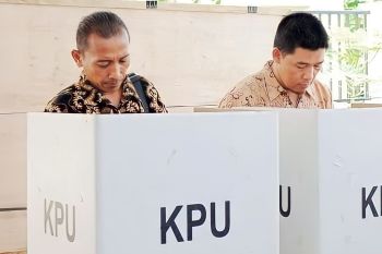 KPU OKU larang pemilih dokumentasikan  kegiatan di bilik suara