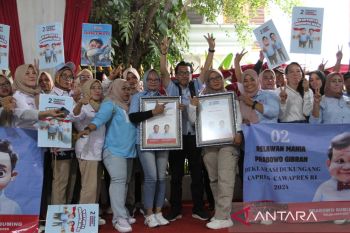 Emak-emak dukung Prabowo-Gibran
