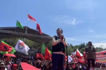 Kampanye di Batam, Mahfud MD sebut siapkan strategi upaya pengentasan kemiskinan di Indonesia