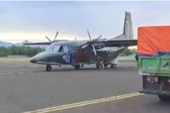 TNI - Polri kawal distribusi surat suara ke perbatasan Malaysia