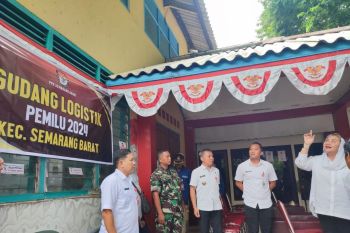 Wali Kota Semarang  cek gudang logistik pemilu di kecamatan
