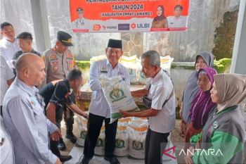 17 ribu keluarga di Empat Lawang terima bantuan beras cadangan