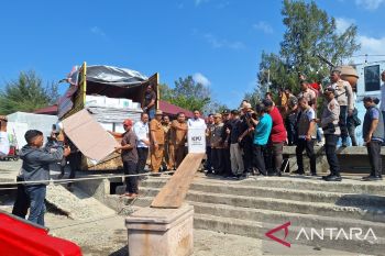 KIP Aceh Besar distribusikan logistik pemilu pulau terluar