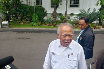 Menteri PUPR beri alasan tak dampingi presiden resmikan jalan tol