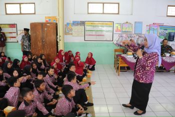 Bupati Sleman beri pemahaman wawasan kebangsaan pada siswa SD