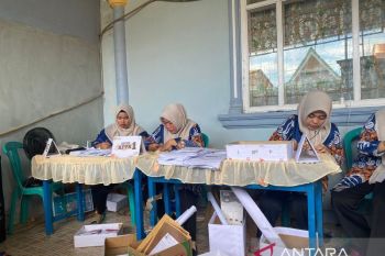 Petugas KPPS Sulsel jalani perawatan kesehatan terus bertambah