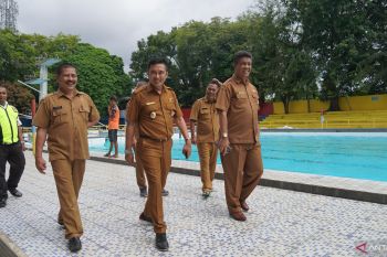 Pemkot Padang tingkatkan fasilitas Kolam Renang Teratai untuk genjot PAD