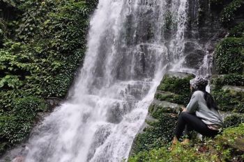 Objek wisata air terjun Batarius dibuka
