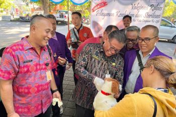 Distan Denpasar layani vaksinasi rabies dan sterilisasi gratis