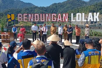 Jokowi resmikan Bendungan Lolak
