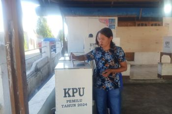 KPU Lembata ingatkan KPPS taat aturan saat pelaksanaan PSU