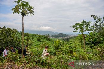 Peringatan 19 tahun longsor TPA Leuwigajah