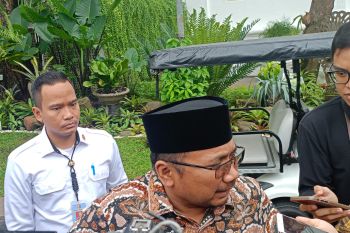Kemenag siapkan KUA bisa layani umat semua agama