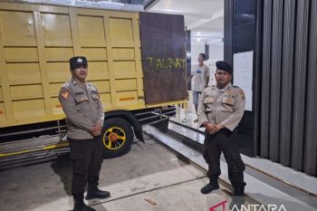 Polisi Bangka Barat kawal pengembalian logistik ke gudang KPU
