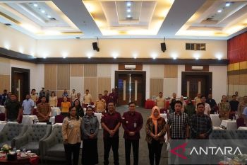 Kanwil Kemenkumham Riau gelar sosialisasi penanganan dan pengamanan pengungsi di Pekanbaru