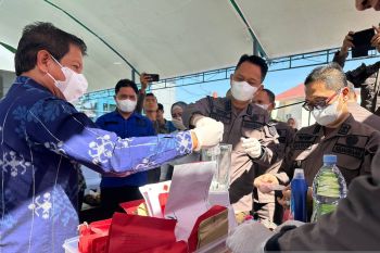 Kejari Palu musnahkan barang bukti dari 48 perkara yang sudah inkrah