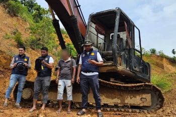 Tambang ilegal makin berani gunakan alat berat