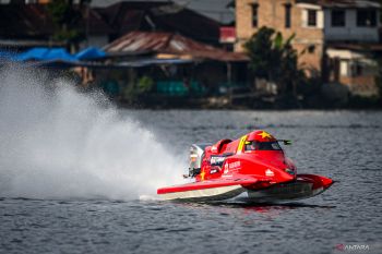 Tiket kelas festival F1 Powerboat "sold out"
