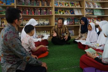 Kemdikbudristek tingkatkan minat baca anak