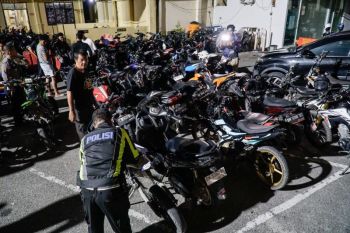 47 sepeda motor terindikasi balap liar dan knalpot brong di Pekanbaru diamankan polisi