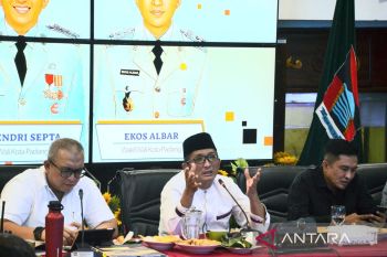 Evaluasi Penanganan Bencana Banjir, Wali Kota Padang Kumpulkan Semua Camat