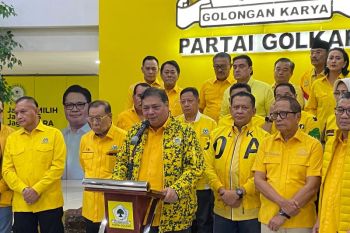 Airlangga Hartarto emoh tanggapi soal mencalonkan lagi jadi Ketum Golkar