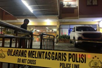 Polisi periksa sejumlah saksi bunuh diri sekeluarga di Jakarta
