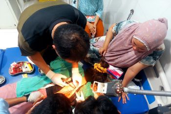 Seorang perawat di Lombok Timur dianiaya orang tak dikenal saat pulang kerja
