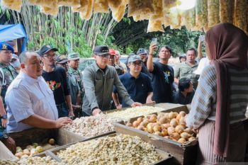 DPRD Kota Bogor minta TPID pantau terus harga sembako