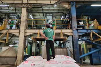 Pemprov Lampung tingkatkan investasi maksimalkan serapan tenaga kerja