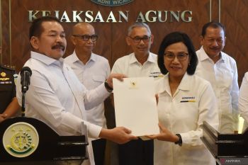Kemarin, dugaan korupsi LPEI hingga pengamanan hasil pemilu