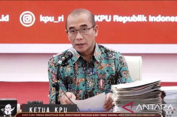 KPU menyelesaikan rekap suara nasional  di 128 PPLN