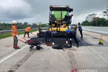 Pemeliharaan JTTS rampung sebelum arus mudik. Hutama Karya pilih metode beton rigid