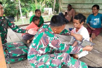 Yonif 122/TS mudahkan warga Kota Jayapura dapat pelayanan kesehatan