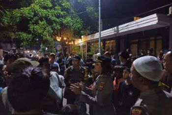 Polisi bubarkan judi balap lari di Lombok Tengah selama Ramadhan