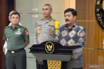 Menko Polhukam Hadi sebut pemerintah siap mengamankan Paskah dan Lebaran