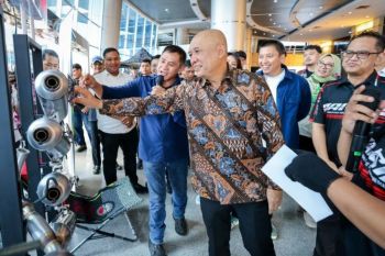 Teten Masduki minta bengkel diedukasi terkait pemberian layanan knalpot
