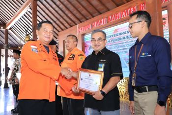 Sigap dukung operasi SAR di Ajibarang, Kilang Cilacap terima penghargaan