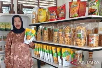 PT Semen Baturaja bina UMKM untuk kembangkan usaha